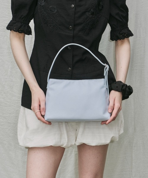 GIUNON アジャスタブルナイロンバッグ ブルー GIUNON ハンドバッグ adjustable nylon bag / アジャスタブル