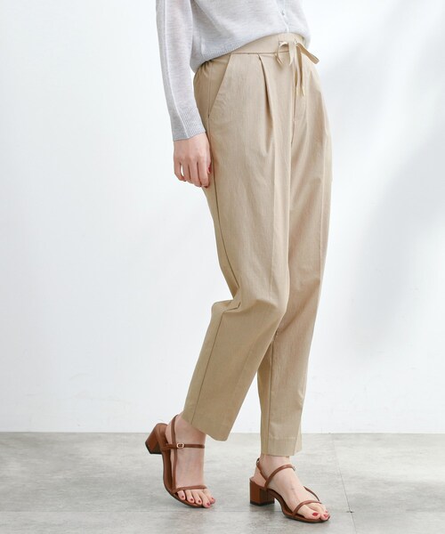 【美品】plage 履くだけで美脚！ゆったり履ける万能パンツ！　可愛い grove パンツ キレイも動きやすさも 美脚見えハイパーストレッチ