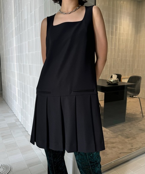 Ameri（アメリ） SQUARE NECK LADY LIKE PLEATS TOP レディース