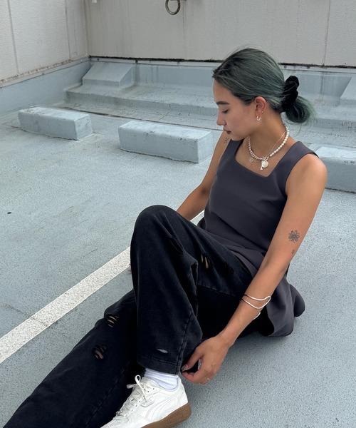 Ameri（アメリ） SQUARE NECK LADY LIKE PLEATS TOP レディース
