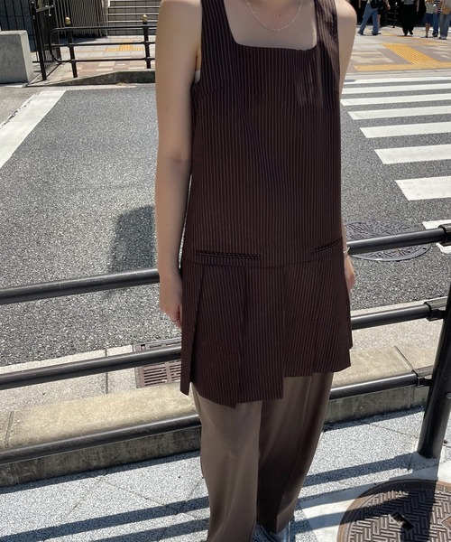 トップス SQUARE NECK LADY LIKE PLEATS TOP Ameri（アメリ）の「SQUARE NECK LADY LIKE PLEATS TOP（その他