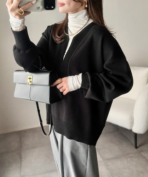 Emma Taylor（エマテイラー） tシャツ フロント2wayニットVネックプル