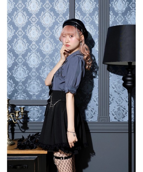 sharespirit レア　本革スカート　スタッズとチェーンデザイン sharespirit レア 本革スカート スタッズとチェーンデザイン - メルカリ