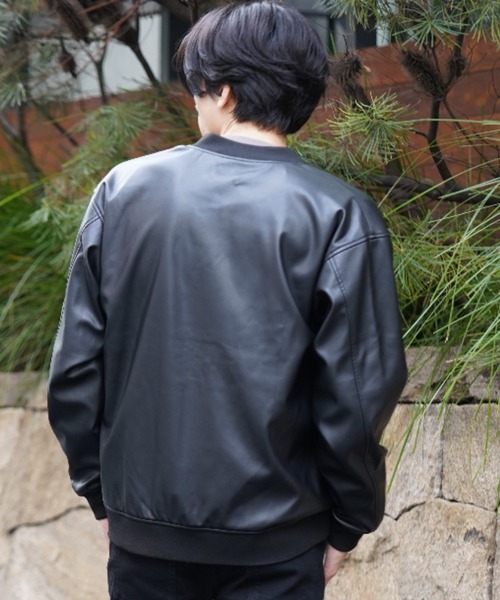 極美品　URBAN COLLECTION テーラードジャケット　本革　ブラック URBAN COLLECTION 革ジャン ライダース COLECTION PUレザー