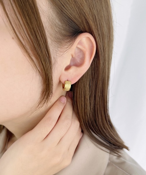 ■agnes b.■レディース\"Arrow\"ステンレススチールピアス/送料込 H925 