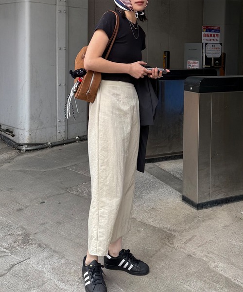 スカート Siyazu SIST9024 Nylon Fatigue Skirt_2Colors STELLA FISH スカート Nylon back slit tight skirt : ZOZOTOWN