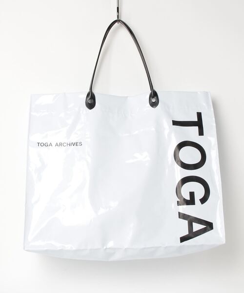 TOGA PULLA レザートートバック　ホワイト TOGA PULLA（トーガ プルラ）の「【TOGA PULLA(トーガプルラ