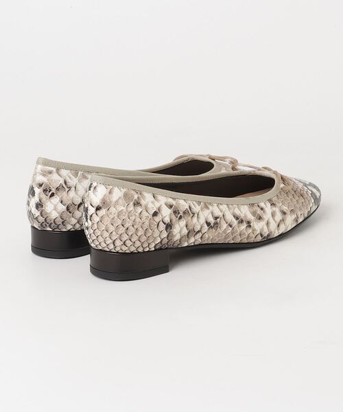 新品 FABIO RUSCONI ベージュ フラット シューズ FABIO RUSCONI 「Fabio Rusconi」 フラットパンプス 37 ベージュ