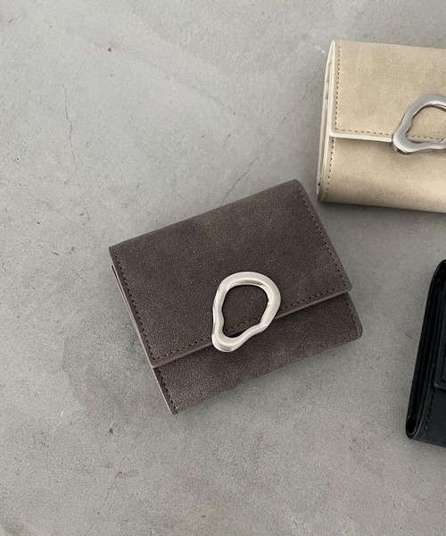 GUCCI（グッチ） マイクログッチシマ ラウンドファスナー 財布