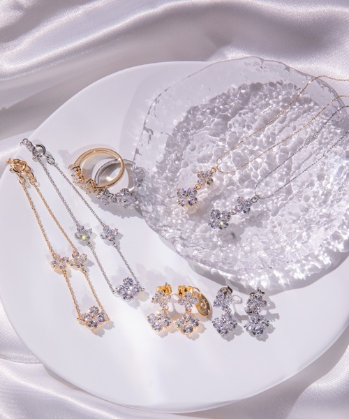 JILL by JILL STUART(ジルバイジルスチュアート) ネックレス Cubic JILL by JILL STUART(ジルバイジルスチュアート) ネックレス Cubic