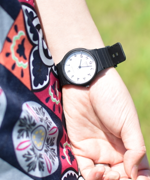 CASIO 腕時計 「60」「CASIO（カシオ）」STANDARD ANALOGUE