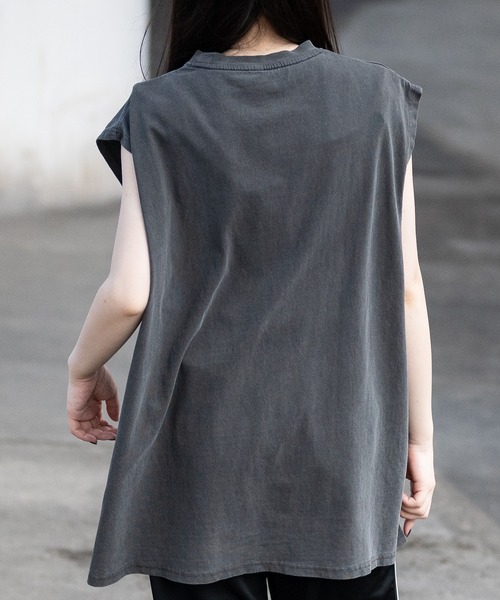 JOHN'S CLOSET タンクトップ 「i」ピグメント加工 グラフィック