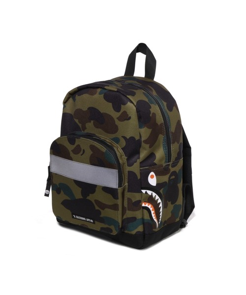 A BATHING APE リュック 1ST CAMO SHARK DAYPACK キッズ 子供
