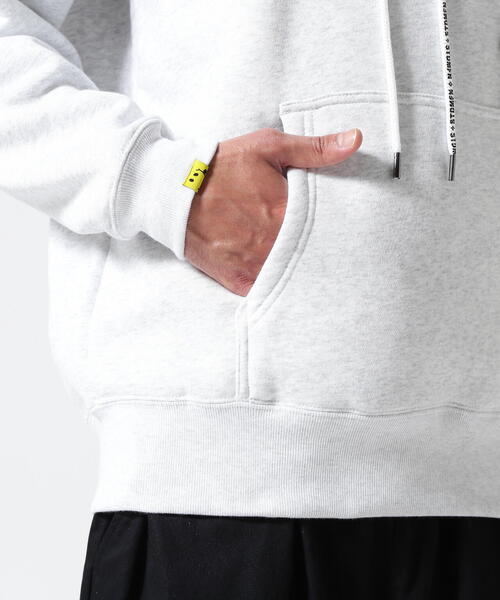 【STUD MUFFIN】スタッドマフィン/Star Back Hoodie/パーカー STUD MUFFIN パーカー MUFFIN/スタッドマフィン/Star Back