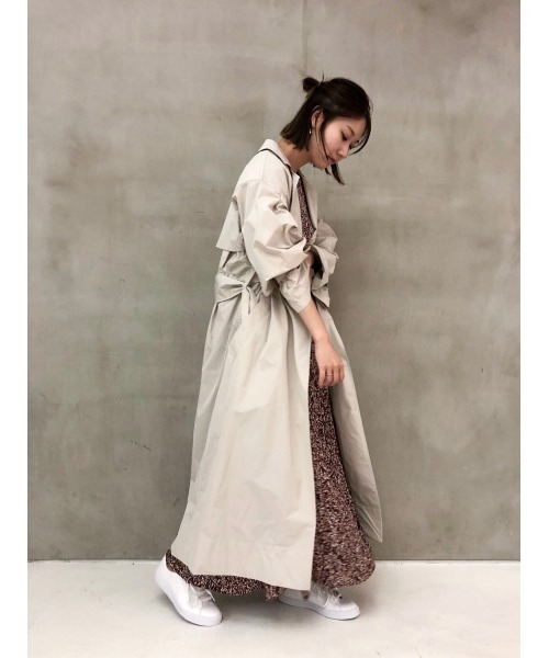 「emmi」 トレンチコート 0 ライトベージュ レディース_画像2