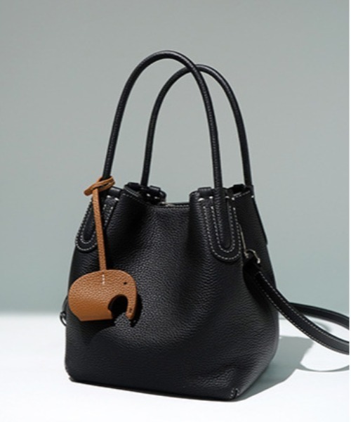 ショルダーバッグ バッグ 「 NiiNa / ニーナ 」高品質牛革  2way バケットレザーバッグ レディースの画像