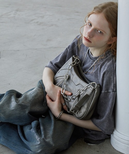 Spielio ショルダーバッグ 「Spielio」Half moon chain bag