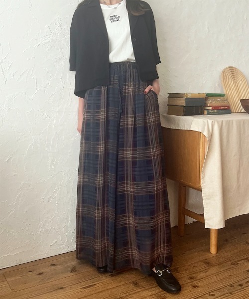 【未使用に近い】スーパービューティー パンツ チェック柄 スパンコール 白黒XL 未使用に近い】スーパービューティー パンツ チェック柄