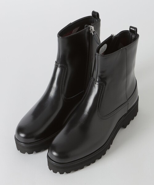 ブルーレーベルクレストブリッジ ブラック ショートブーツ M BLUE LABEL CRESTBRIDGE（ブルーレーベルクレストブリッジ） ショート