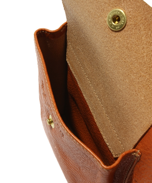 IL BISONTE ショルダーバッグ バッグ / Shoulder Bag レディース