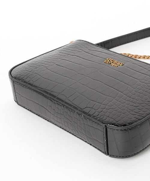 【Guess】国内発送 ショルダーバッグ クインシー ダブルジップ Guess】国内発送 ショルダーバッグ クインシー ダブルジップ
