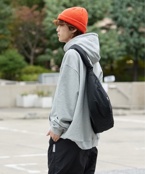 meltum ショルダーバッグ SOFT SHELL MESSENGER BAG / ソフト