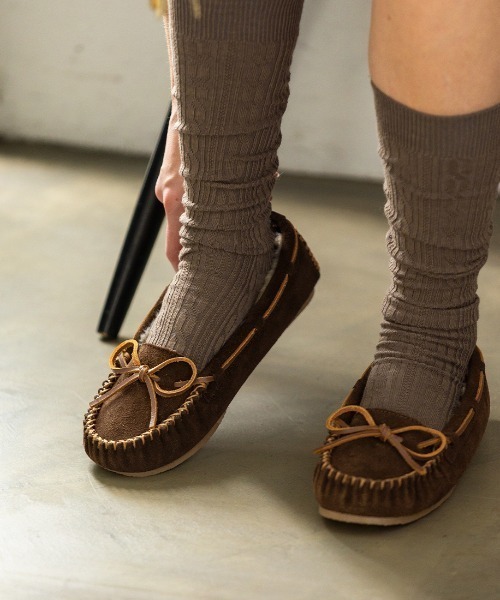Minnetonka（ミネトンカ） スリッポン KIMMY / キミー ファーモカシン