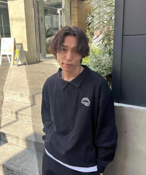 Younger Song トレーナー スウェット collared patch sweat