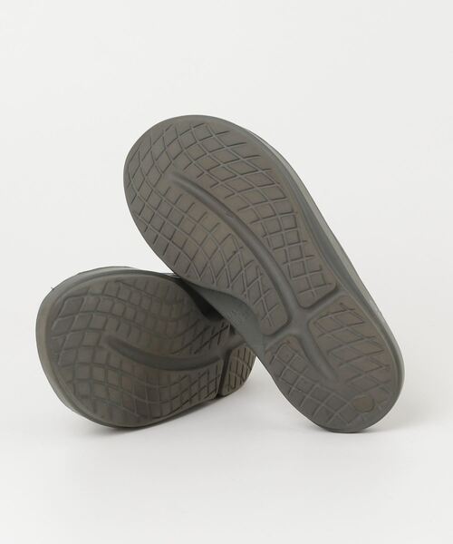 「OOFOS」 フラットサンダル 24.0cm オリーブ レディース_画像3