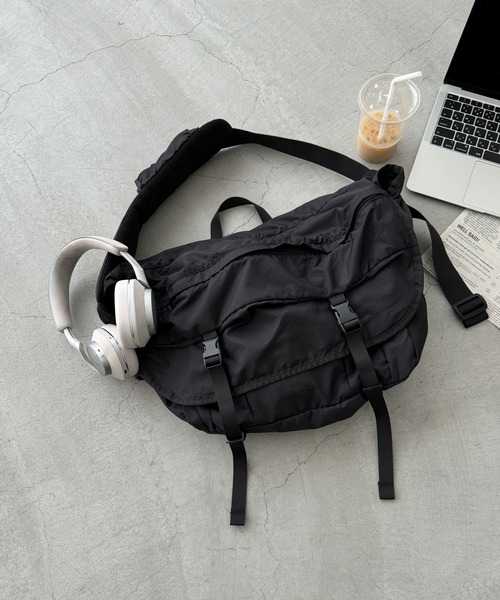 「CANAL JEAN」 メッセンジャーバッグ ONE SIZE ブラック レディース_画像9