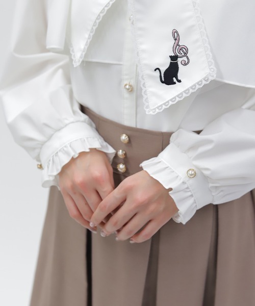 axes femme POETIQUE ブラウス シャツ ネコ×音符刺繍ブラウス