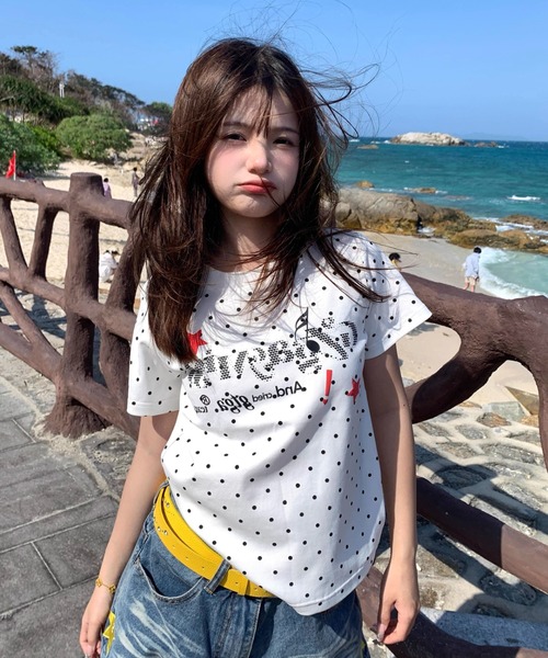 Imdelusionスタッズグラフィックプリント Tシャツ半袖 y2k GEMEDA tシャツ 半袖 春夏新作/Y2Kグラフィックコンパクト半袖Tシャツ