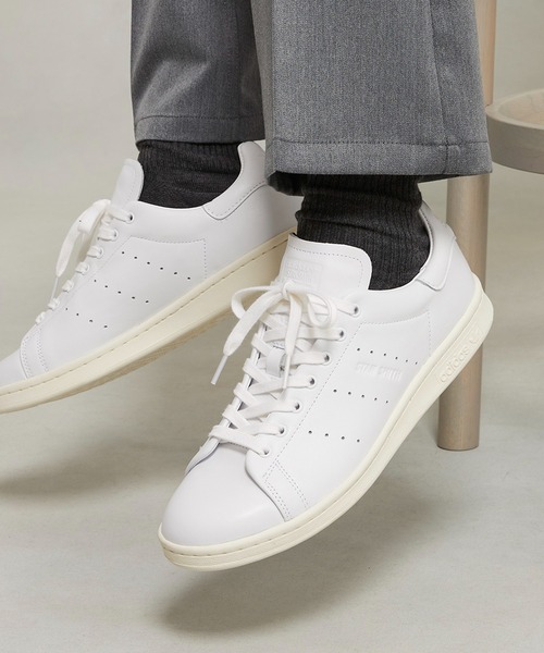 adidas（アディダス） ローカットスニーカー 22.0cm ホワイト系その他