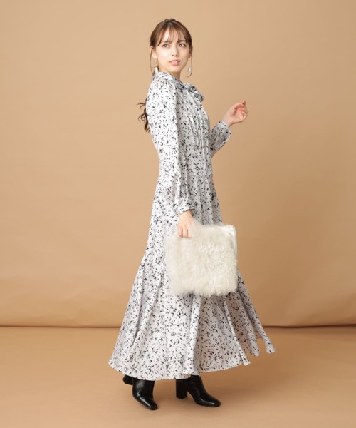 2022低価 ワンピース マチフレアアートペイントワンピース ZOZOTOWN PayPayモール店 - 通販 - PayPayモール 好評人気