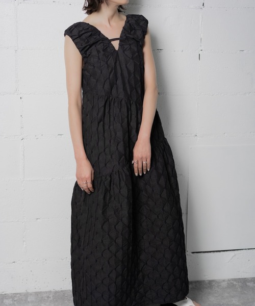 ANOGH ワンピース EMBROIDERED JACQUARD TIERED DRESS : ZOZOTOWN  