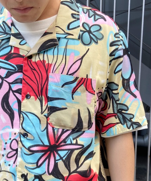 VOLCOM シャツ VOLCOM/ボルコム 半袖シャツ 総柄 フラワー