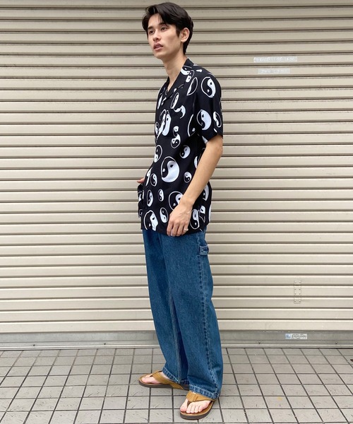 美品　VOLCOM ボルコム 半袖シャツ 総柄　ゆるだぼ VOLCOM ボルコム メンズL 総柄シャツ アロハシャツ 定価9350円