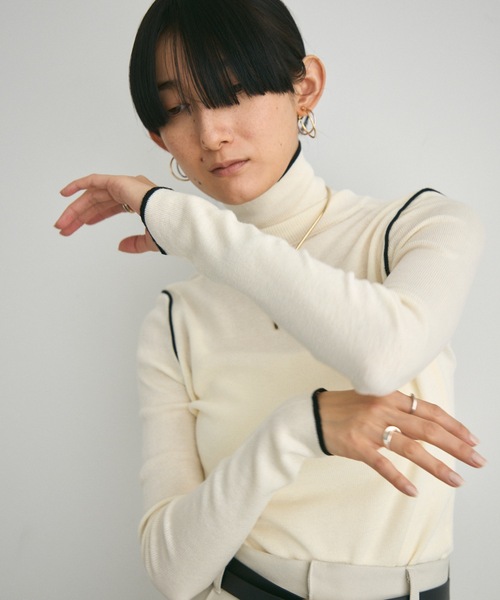 ブルーフロンセ ハイネック配色ニットプルオーバー　ROBE ブルーフロンセ ハイネック配色ニットプルオーバー ROBE