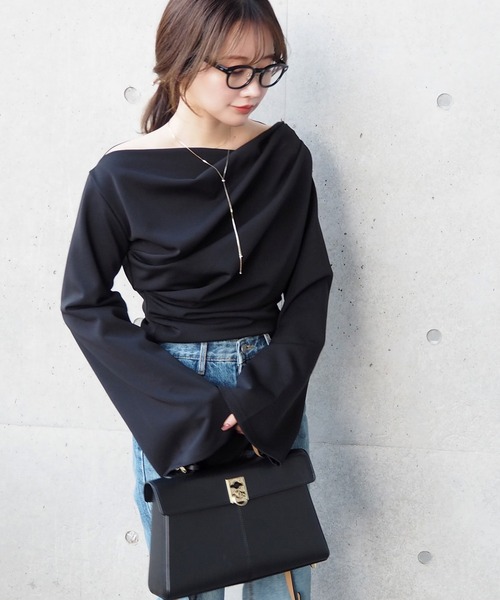 黒のフレアスリーブトップスとワイドパンツセット tシャツ drape flare wide sleeve tops /ドレープワイドフレアスリーブ