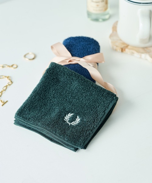 FRED PERRY（フレッドペリー） ハンカチ 「FRED PERRY」TOWEL