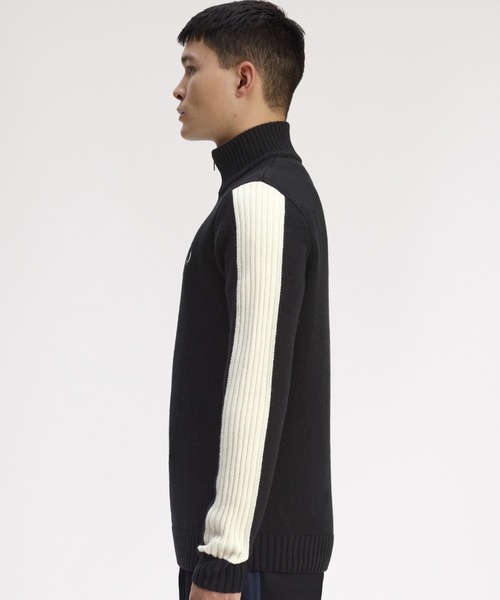 FRED PERRY（フレッドペリー） セーター ニット Ribbed Sleeve Half
