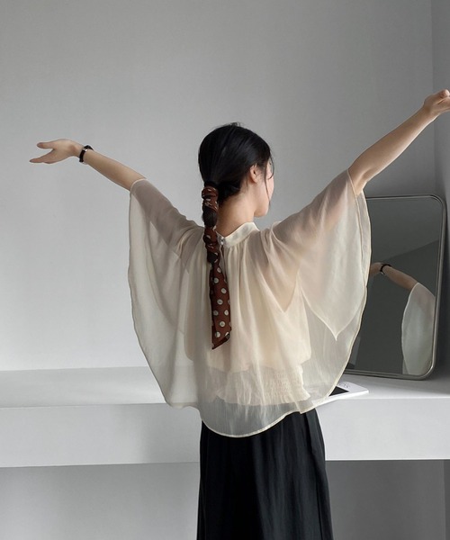 美品♪SHE Tokyo ケープブラウス CHUN CHUN NOTES ブラウス シャツ 26SS/シアーケープブラウス