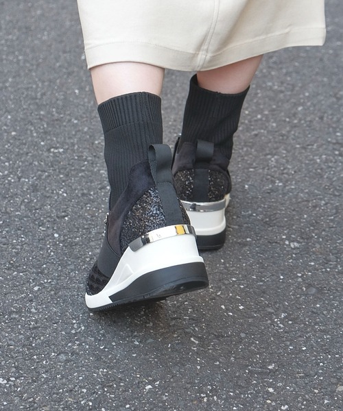 neue marche（ノイエマルシェ） ブーツ ビジューバックル付き