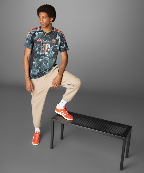 adidas tシャツ FCバイエルン 24/25 アウェイユニフォーム