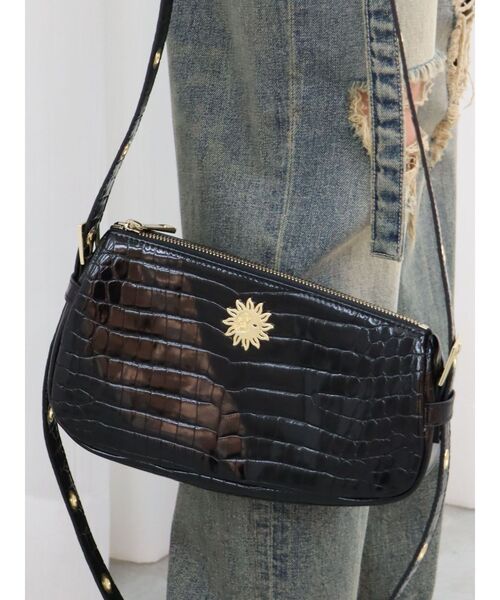 EVRIS ショルダーバッグ エヴリス EVRIS アウトポケットショルダーBAG （ブラック） -靴