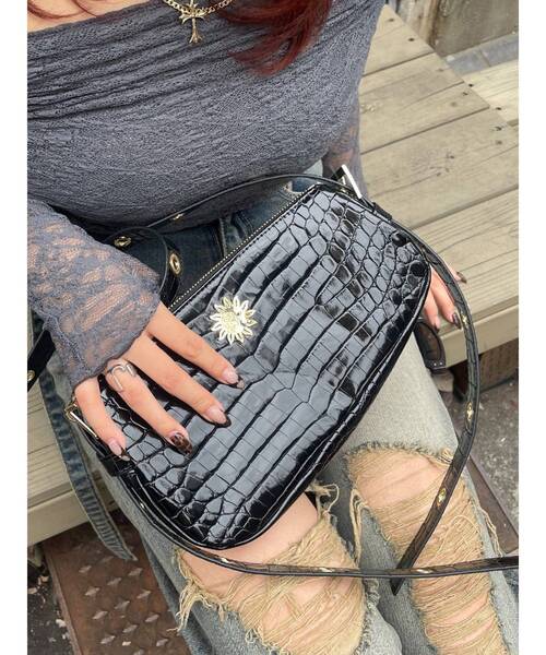EVRIS ショルダーバッグ エヴリス EVRIS アウトポケットショルダーBAG （ブラック） -靴