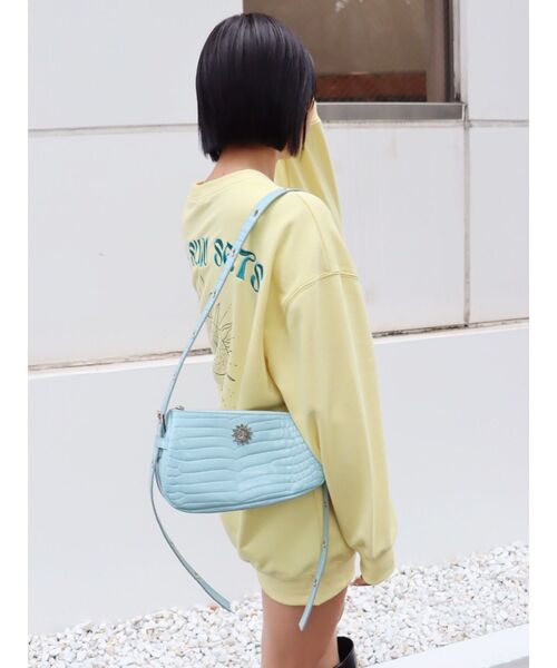 EVRIS ショルダーバッグ エヴリス EVRIS アウトポケットショルダーBAG （ブラック） -靴
