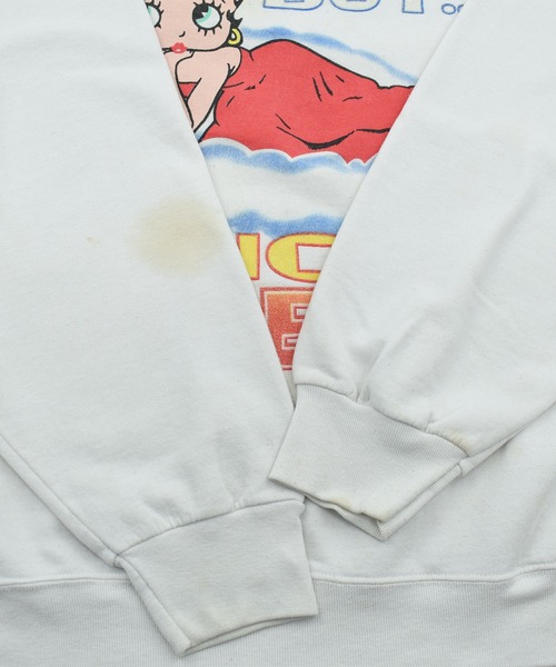 VINTAGE トレーナー スウェット 「ヴィンテージ古着」Y2K Betty Boop 