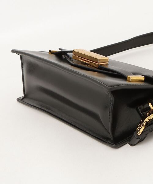 CHARLES & KEITH ショルダーバッグ CHARLES & KEITH チェーンハンドル ショルダーバッグ 【再入荷