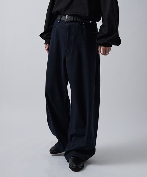 Lui's カーブスラックス Lui's（ルイス）の「カーブスラックス（スラックス）」 - WEAR